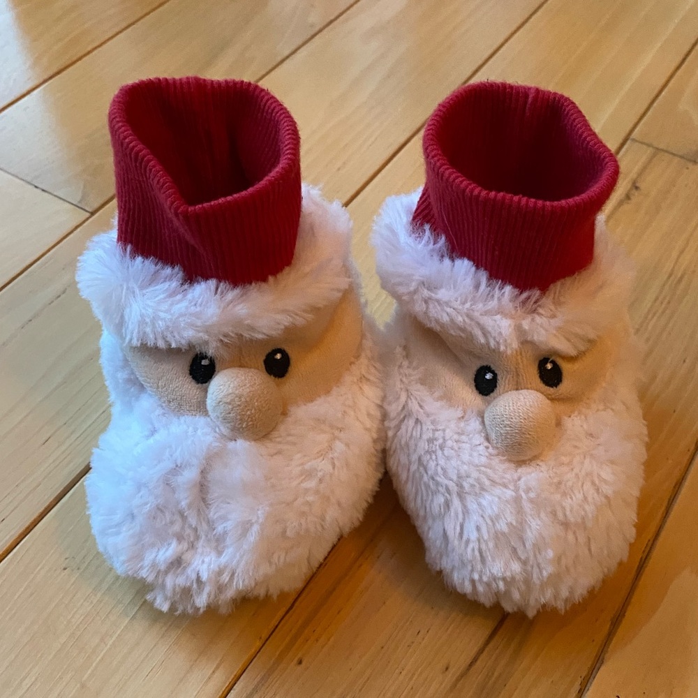 Baby Santa 🎅🏻 Slippers Size 0-12 months